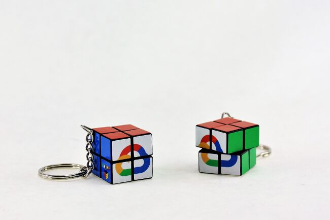 Rubik's® 2×2 Keychain (24mm) - Rubik's for Brand Communication